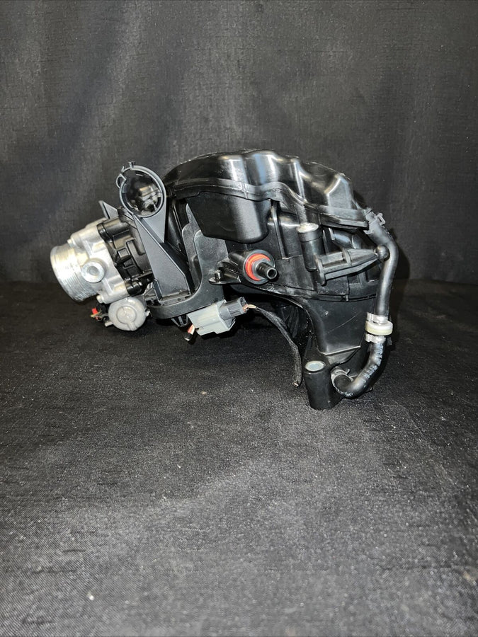 LAND ROVER DISCOVERY SPORT 2.0L Turbo INTAKE MANIFOLD CB5E-19A566-AB (15-17) OEM
