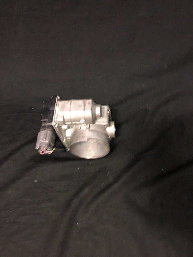 Nissan Altima 2.5L Throttle Body Electronic 2002