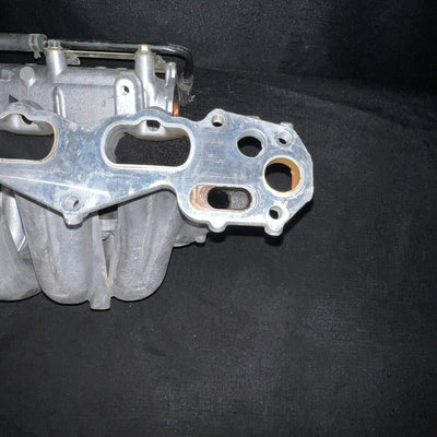 Mitsubishi Outlander 2.4L Intake Manifold Oem 2004 - 2006