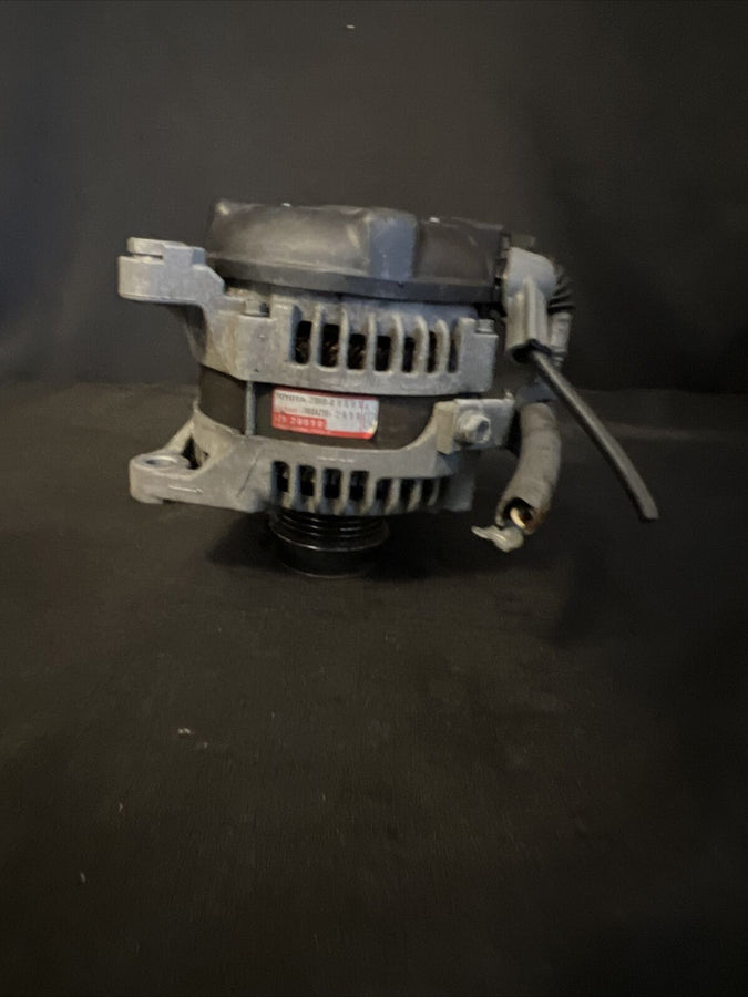 Toyota Camry Alternator 2010-2011 OEM 27060-0v060