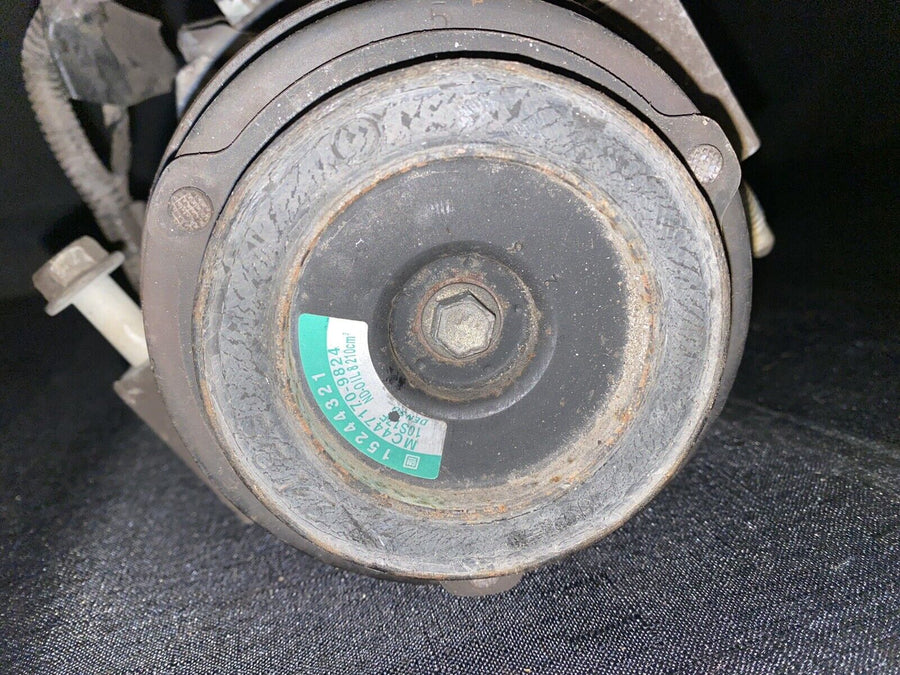 Cadillac Escalade AC Compressor 447220-4415 2003-2014