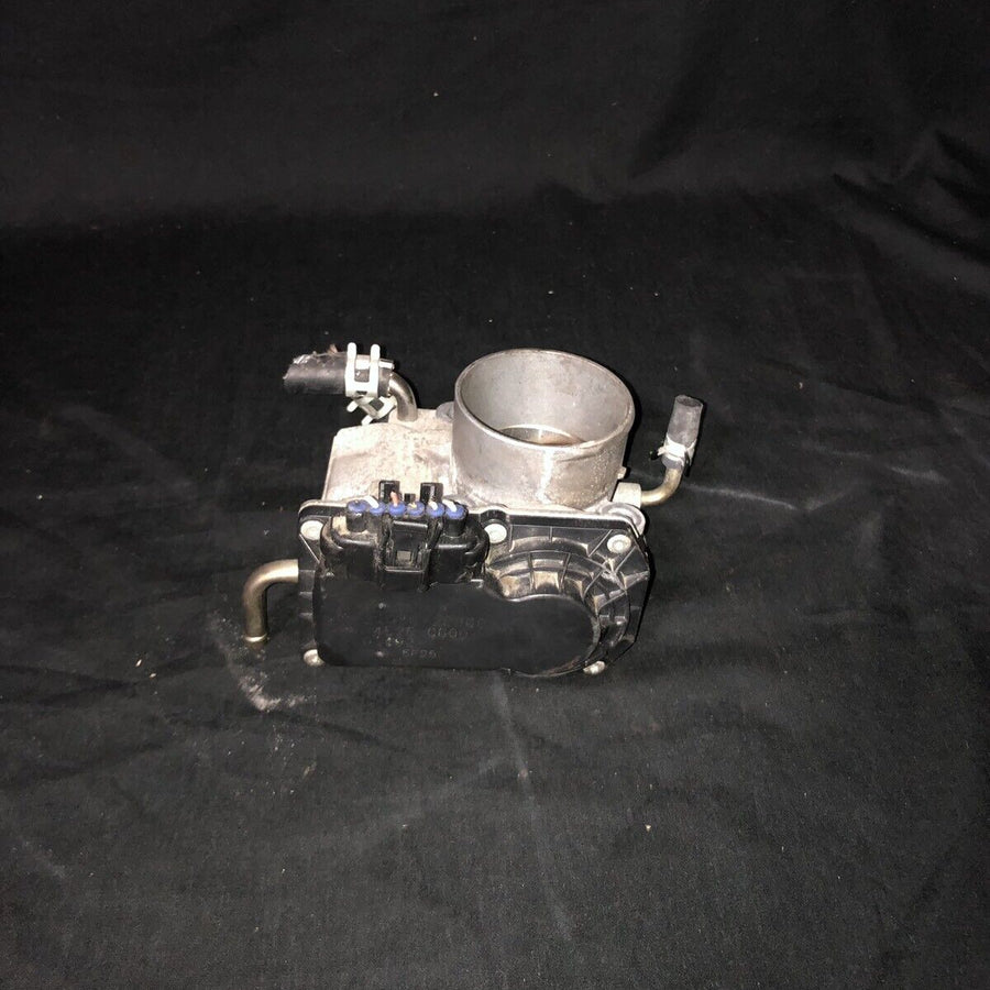 Toyota Camry Throttle Body 2.4L  Solara Scion Tc 2002-2010