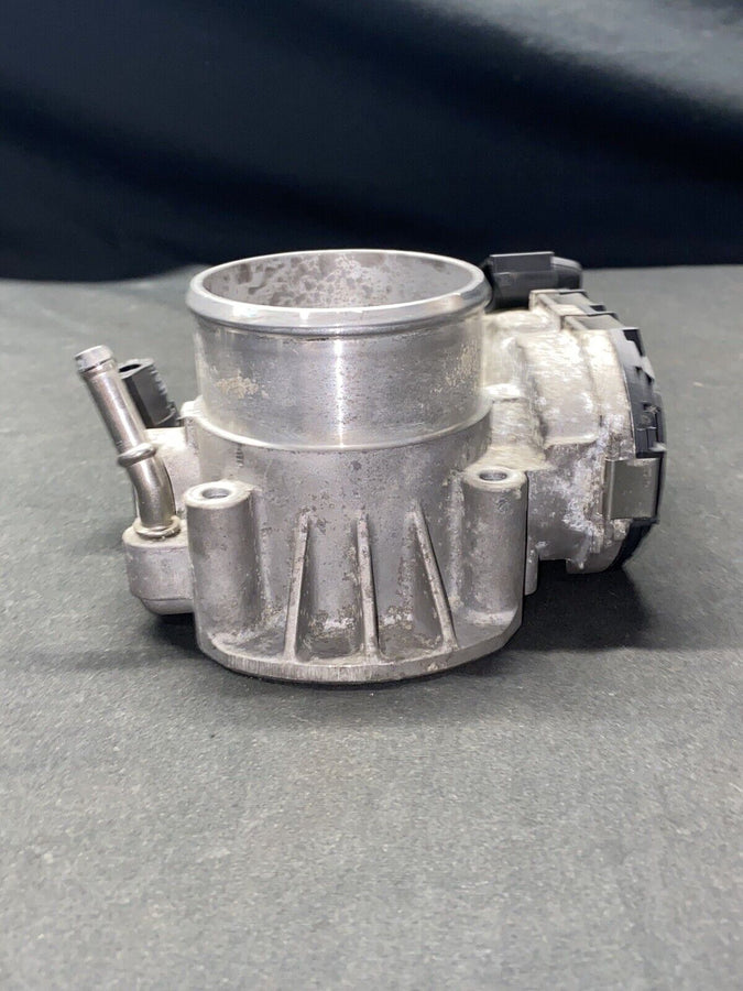 Hyundai Genesis Coupe Throttle Body Assembly 2.0L 35100-2C300 OEM 2010-2014