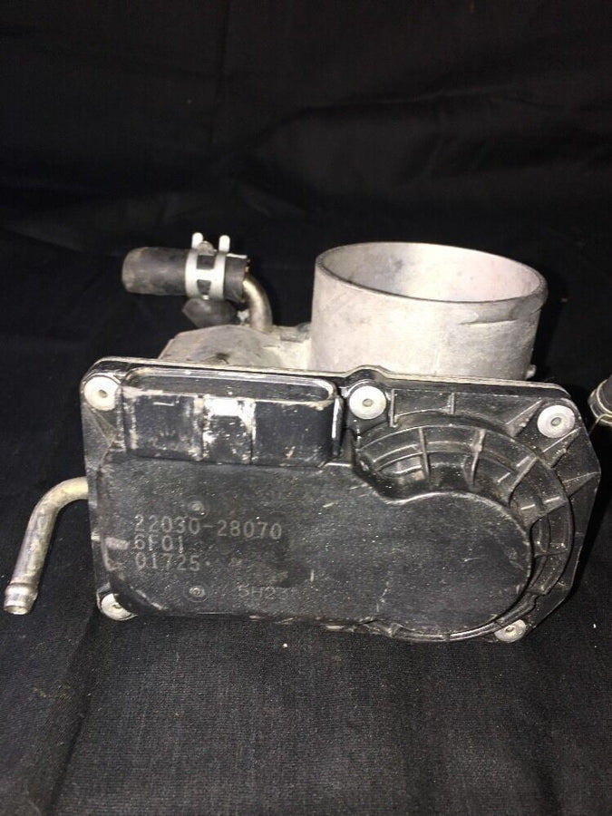 Toyota Camry, Solara Scion Tc 2002-2010 Throttle Body (22030-28070)