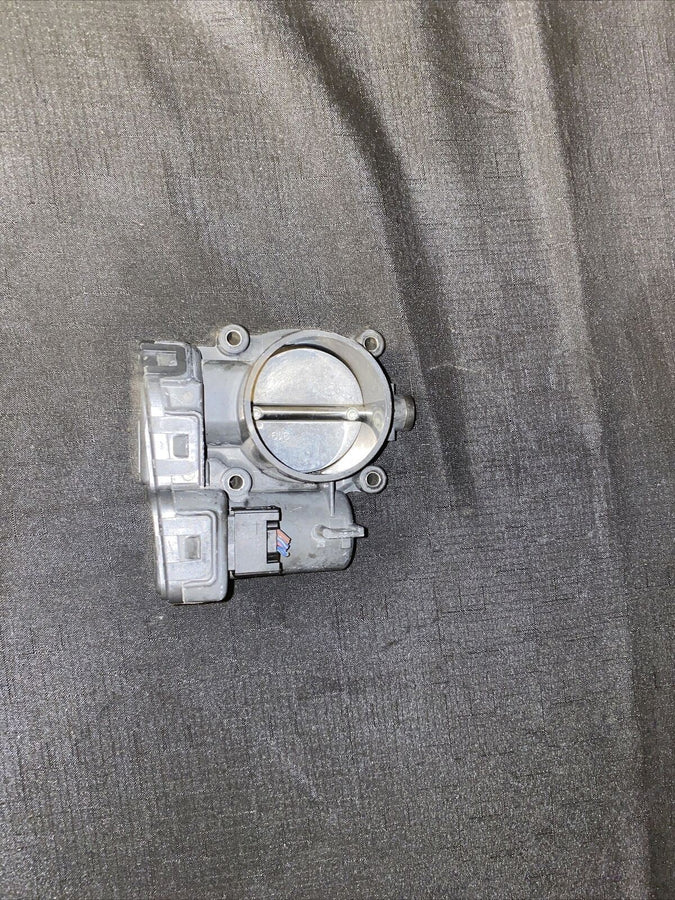 Jeep Wrangler Throttle Body 3.8L 2008-2011 OEM