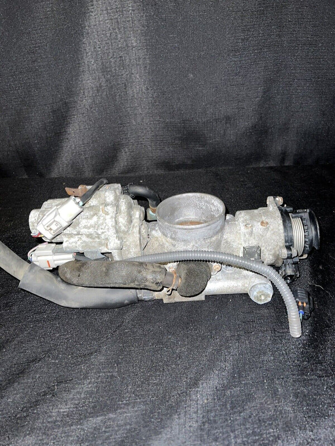 Toyota Lancruiser Throttle Body Assembly 4.7L w/motor 22030-50142 OEM 1998-2002