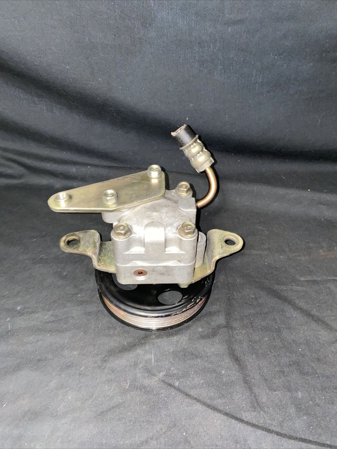 Altima Sentra 2.5L Power Steering Pump 04-06 2y174069-8H305
