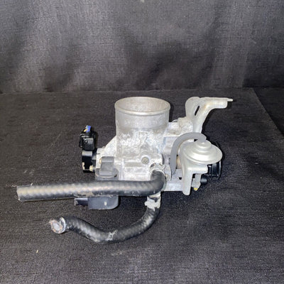 Toyota Tacoma 2.7L-2.4L Throttle Body 2000-2004 (22210-75250)