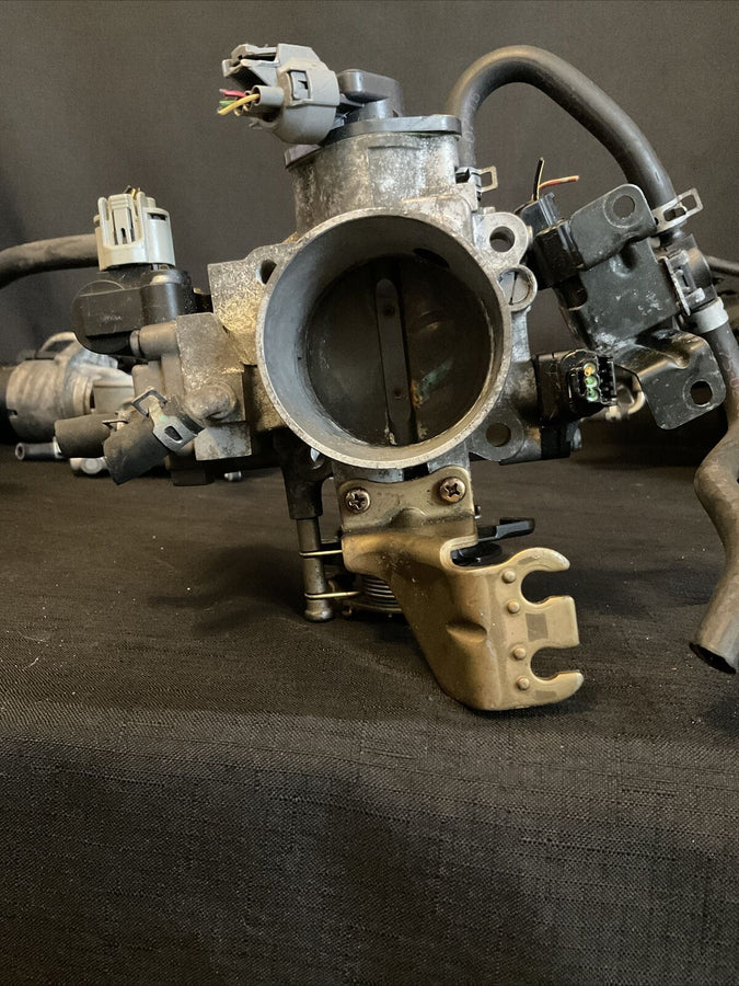 Honda Accord Throttle Body 3.0L  1998-2001 OEM