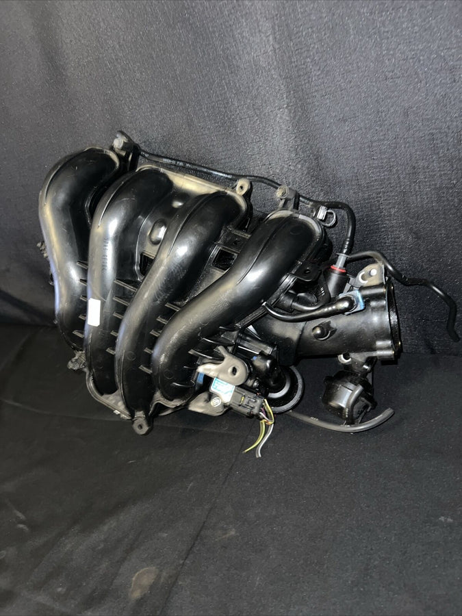 Mazda Cx-7 Intake Manifold 2.5L OEM L53813100C 10-12 Mazda 3 2010-2013 Non Turbo