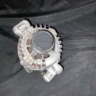 Chevrolet Camaro 3.6L V6 Alternator 13588313 OEM 2010-2012