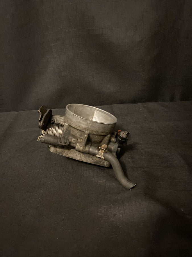 Chevrolet Express 1500 Throttle Body 5.3L V8 2003-2006 Savanna