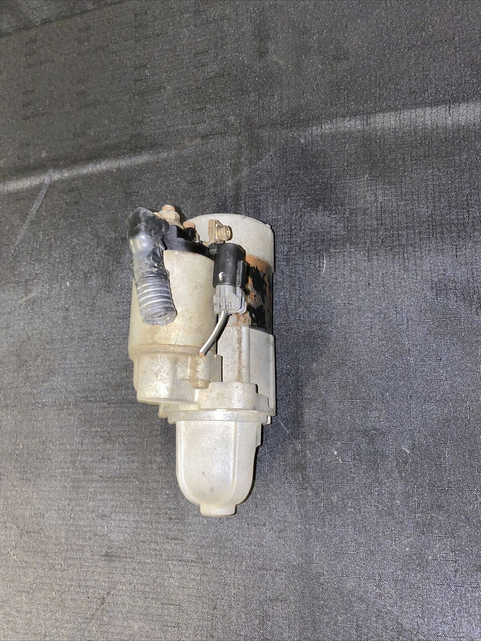 Nissan Altima 2.4L Starter Motor 98-01 OE 23300-9E010