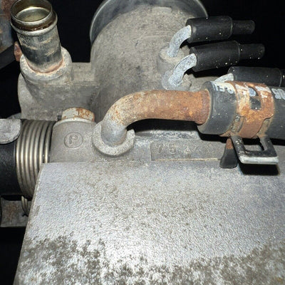 Toyota Tacoma 2.4L Throttle Body Assembly 22210-75240 Oem 2000-2004