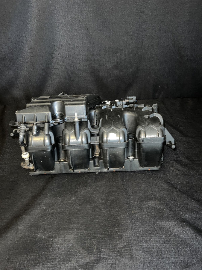 LAND ROVER DISCOVERY SPORT 2.0L Turbo INTAKE MANIFOLD CB5E-19A566-AB (15-17) OEM