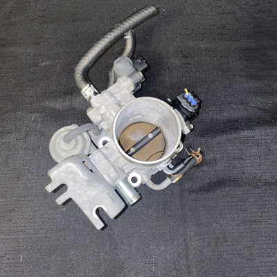 Toyota Tacoma 2.7L-2.4L Throttle Body 2000-2004 (22210-75250)