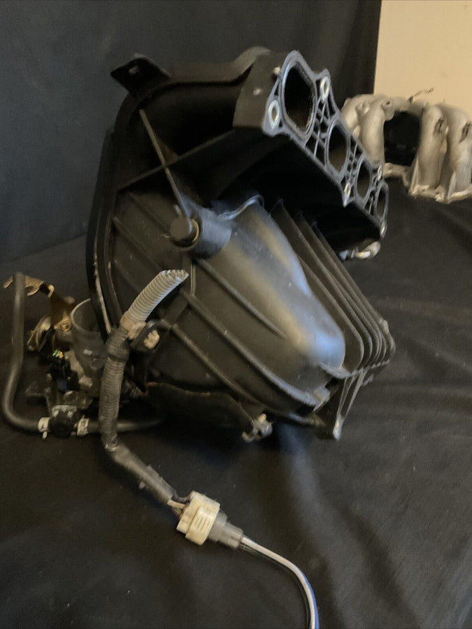 Toyota Camry 2.4L Intake Manifold W Throttle Body 07-11 OEM