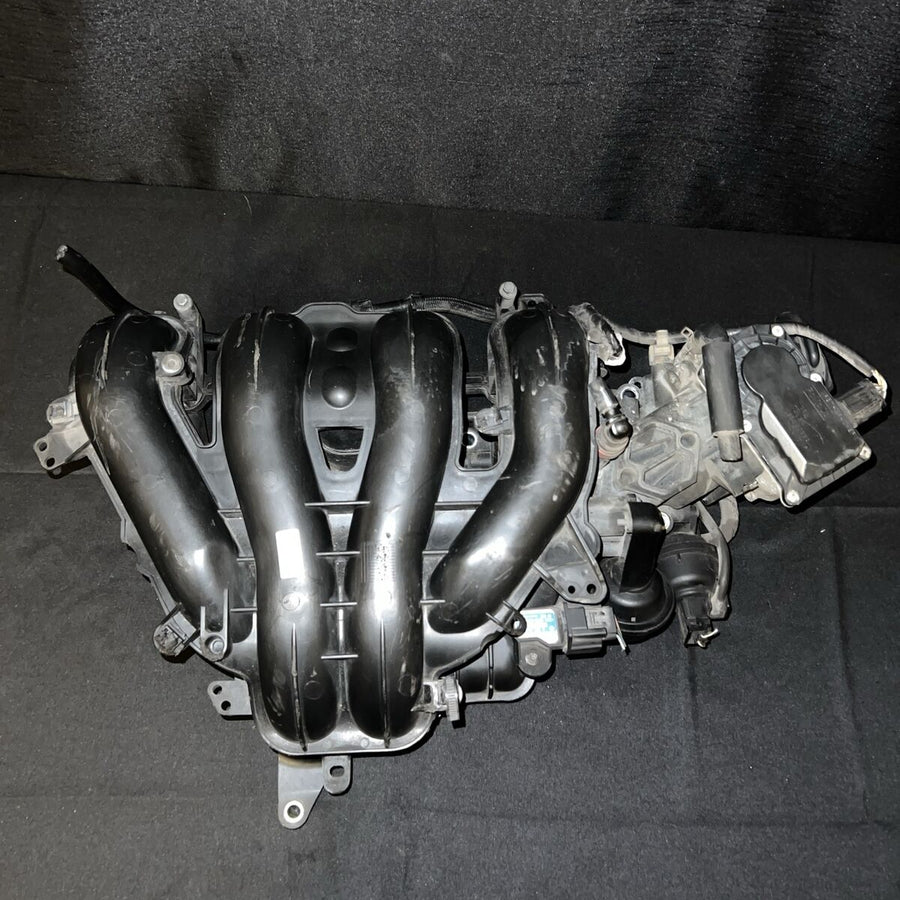 Mazda 3 Intake Manifold/Throttle Body 2.0L OEM (LF62-13-100K) (05-09)