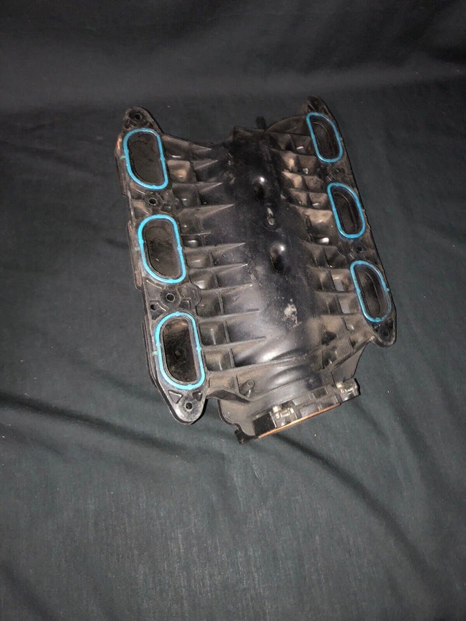 Grand Caravan 3.8L Intake Manifold Upper And Lower With FR and Injectors W EGR