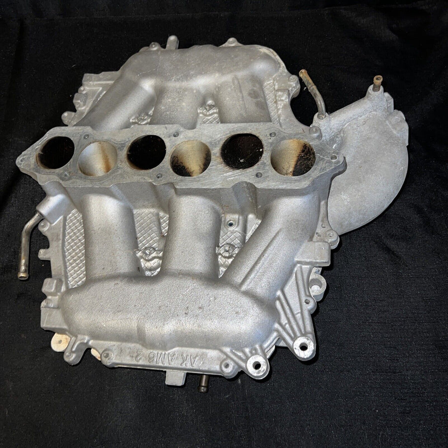 NISSAN 350Z 3.5L INFINITI G35 INTAKE MANIFOLD ASSEMBLY 03-06 OEM Upper
