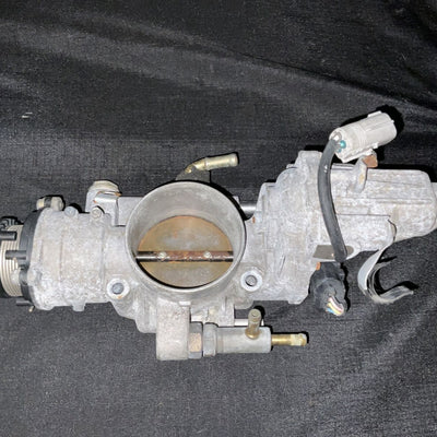 Toyota Sequoia Tundra 98-02 Land Cruiser 4.7L Fuel Throttle Body 22030-50142