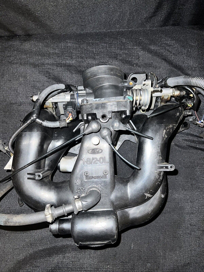 Ford Maverick 2.0L Intake Manifold w/ Throttle body 2002-2003