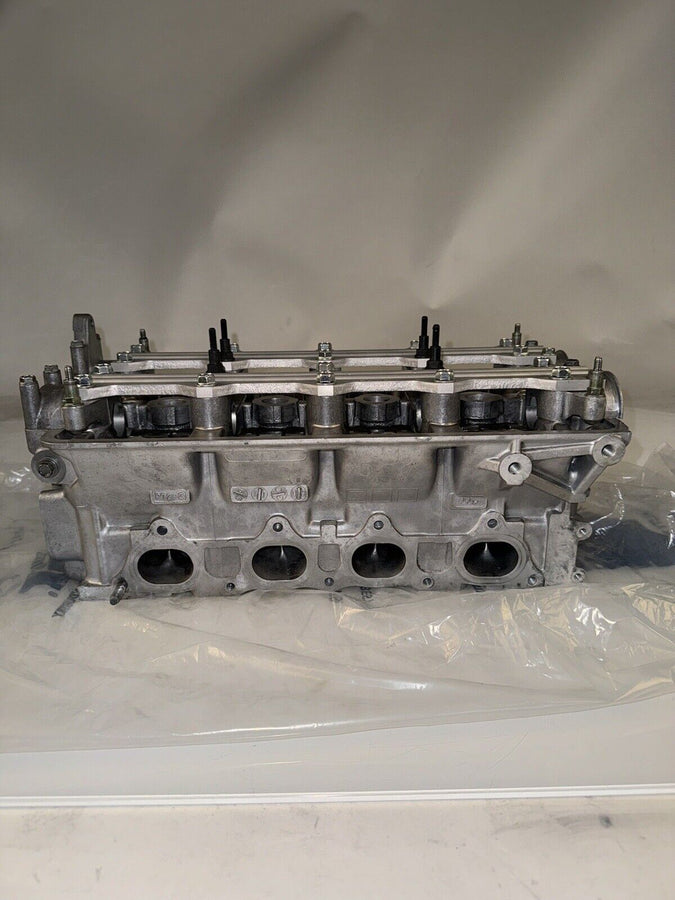 Honda Acura GSR HEAD VTEC DOHC Cylinder Head P72-2 OEM B18C1 1994-2001