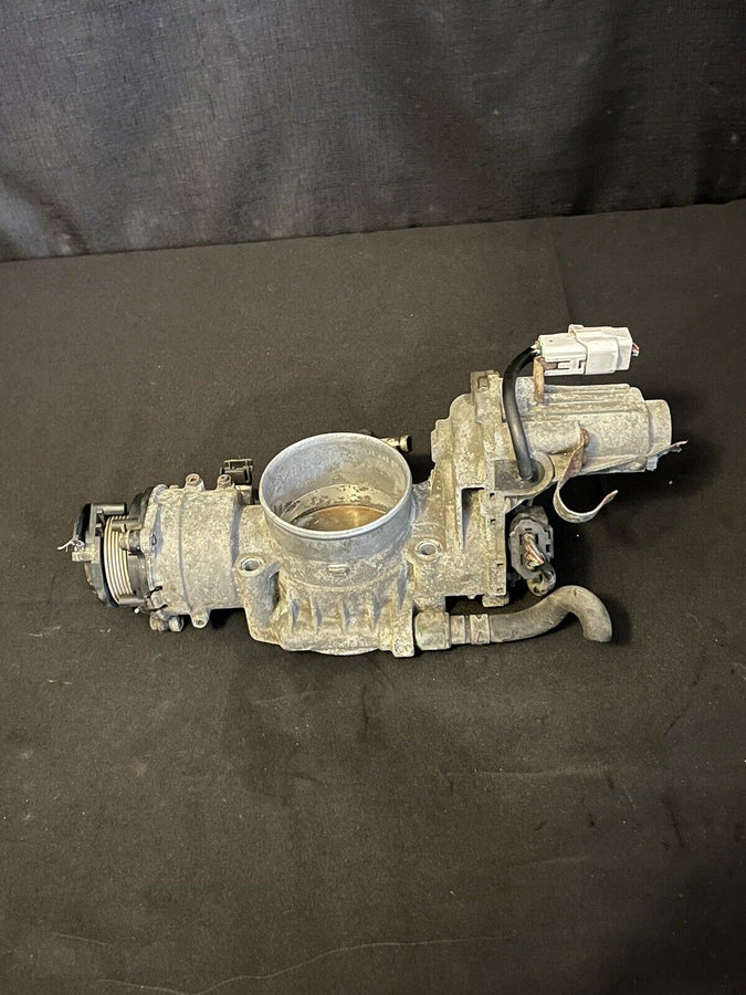 Lexus LX470Throttle Body Assembly 4.7L w/motor OEM 22030-50142 1998-2002