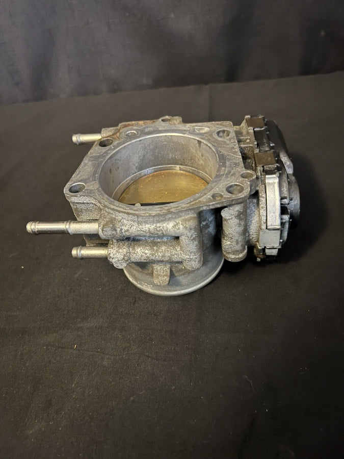 Lexus GX470 Throttle Body 4.7L V8 OEM (22030-50170)  (2003-2005)