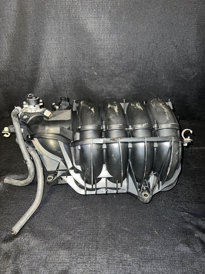 Toyota Rav4 Intake Manifold w/Throttle Body 22210-28040 Oem 2001-2004