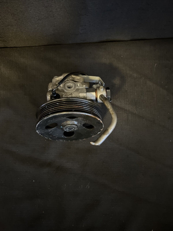 HYUNDAI GENESIS COUPE 2.0L POWER STEERING PUMP BELT DRIVEN 09-12 OEM 57180-2M000