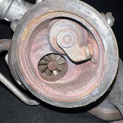 Chevrolet Cruz Garrett Turbocharger w/ Manifold 55565353 Trax Sonic (11-19)OEM