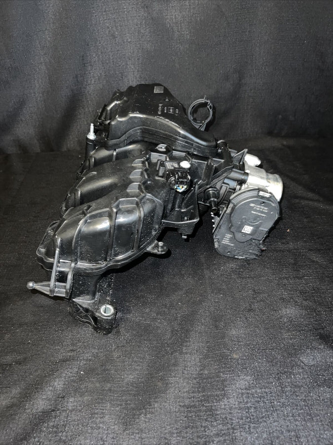 LAND ROVER DISCOVERY SPORT 2.0L Turbo INTAKE MANIFOLD CB5E-19A566-AB (15-17) OEM