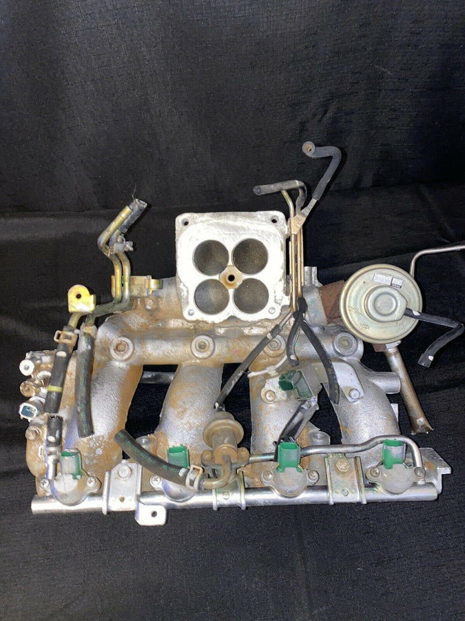 Nissan Frontier Intake Manifold 14001-F4500 2.4L Oem KA24DE 1998-2004