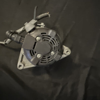 Toyota Camry Alternator 2010-2011 OEM 27060-0v060