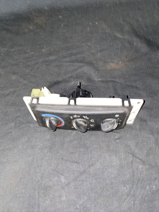 Dodge Durango Temperature Control   55055665AC 98-99 DURANGO