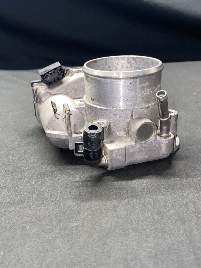 Hyundai Genesis Coupe Throttle Body Assembly 2.0L 35100-2C300 OEM 2010 ...