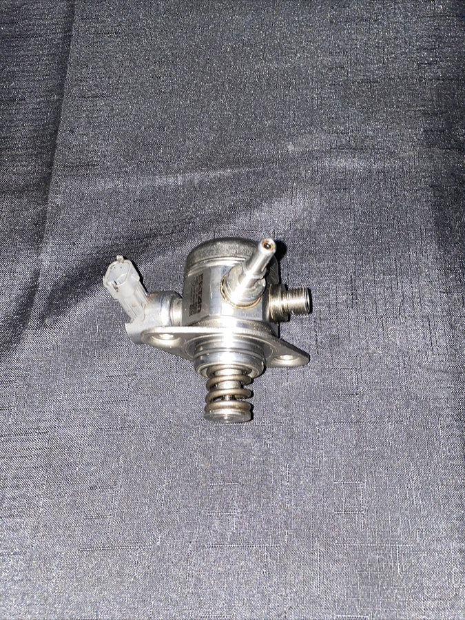 Hyundai Sante Fe Sport 2.4L Mechanical Fuel Pump OE 2014-2016
