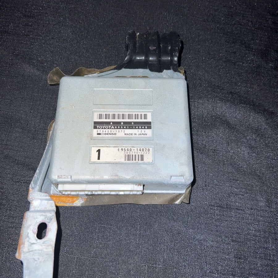 TOYOTA Genuine Supra MKIV 89541-14040 ABS Control Unit Computer 079400-1072 USED