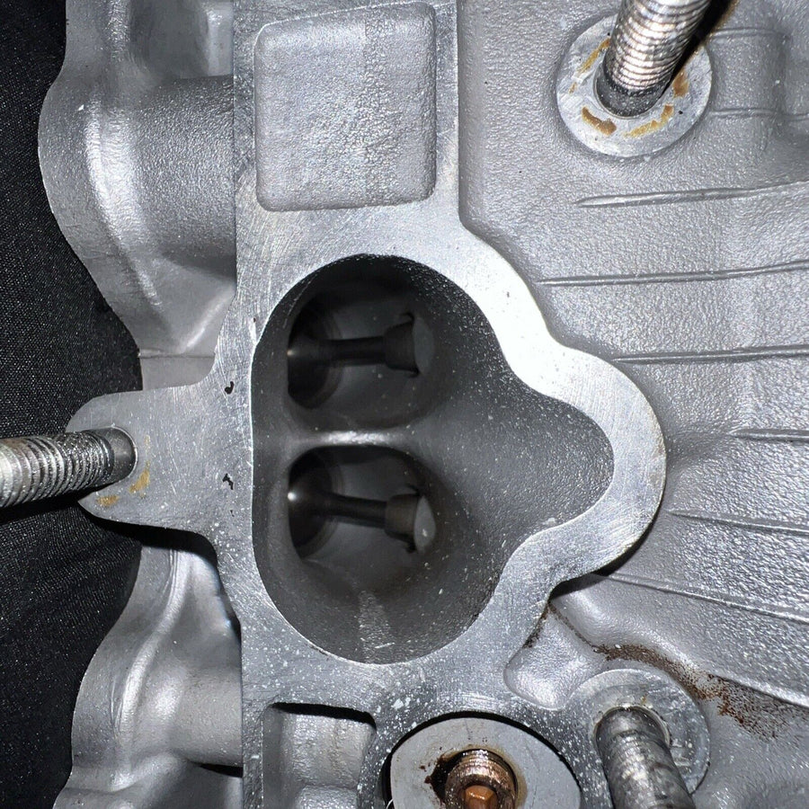 Honda Prelude 1998-2001 Cylinder Head P13-HF2 (H22A) Remanufactured