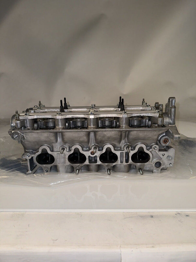 Honda Acura GSR HEAD VTEC DOHC Cylinder Head P72-2 OEM B18C1 1994-2001