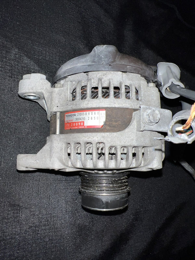 Toyota Camry Alternator 2010-2011 OEM 27060-0v060