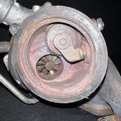 Chevrolet Cruz Garrett Turbocharger w/ Manifold 55565353 Trax Sonic (11-19)OEM