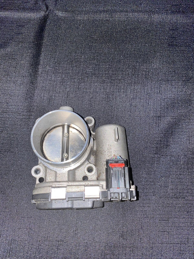Ford Escape Throttle body 2.0L Turbo Eco Boost Electronic 2013-2014