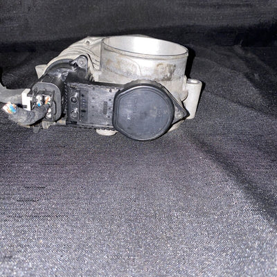 HYUNDAI Sonata Throttle Body Veracruz KIA Sedona Amanti 3.3-3.8L OE 35100-3C200