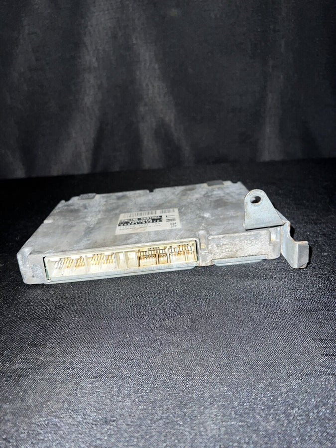 Toyota Altezza 3SGE Beams M/T ECU SXE10 89661-53070