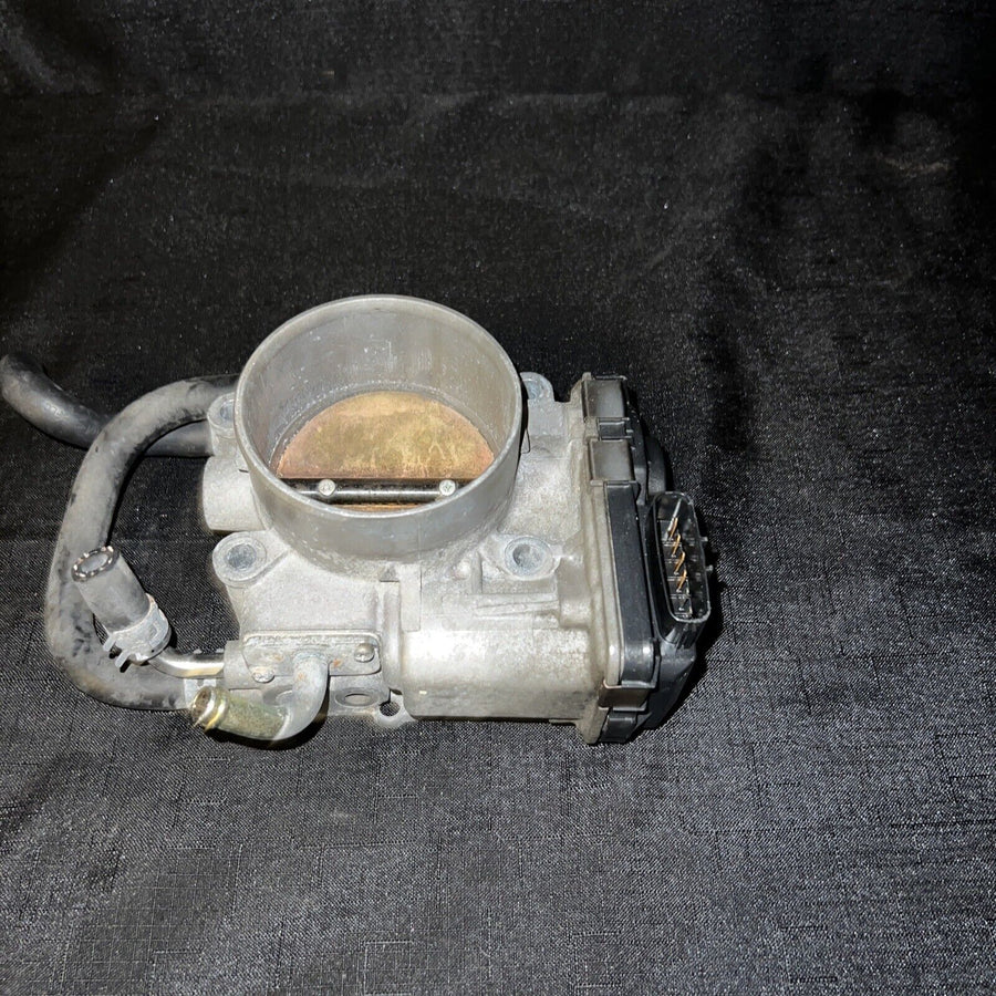 Toyota Land Cruiser Throttle Body 4.7L V8 (22030-50170) OEM 2002-2005