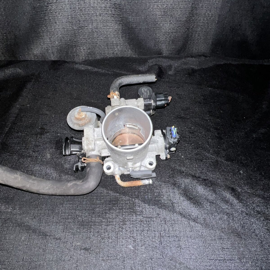 Toyota Tacoma 2.7L & 2.4L Throttle Body 2000-2004 (22210-75250)