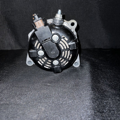 GMC Yukon Alternator 5.3L V8 (84143543) OEM 2015-2020