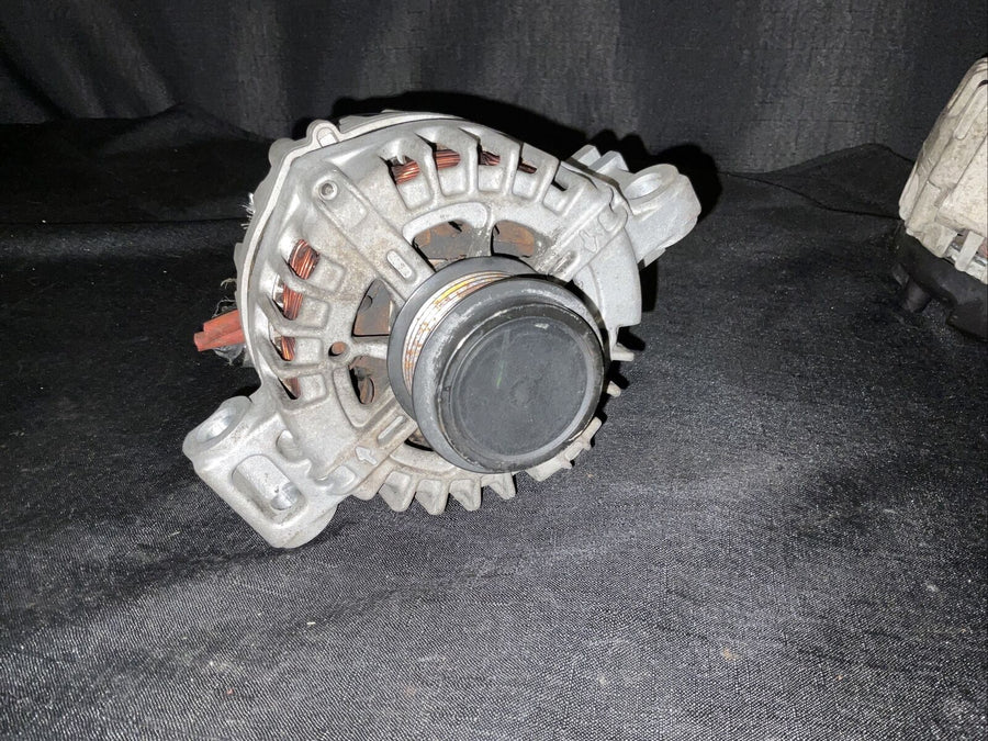Chevrolet Camaro 3.6L V6 Alternator 13588313 OEM 2010-2012